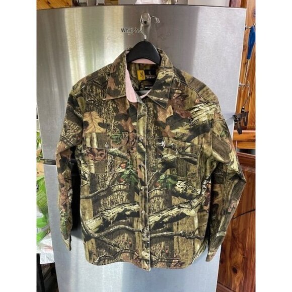 Browning  Break-Up  SHACKET Mossy Oak Camo Shirt WOMEN'S L CAMO WITH PINK ACCENT - Picture 1 of 16